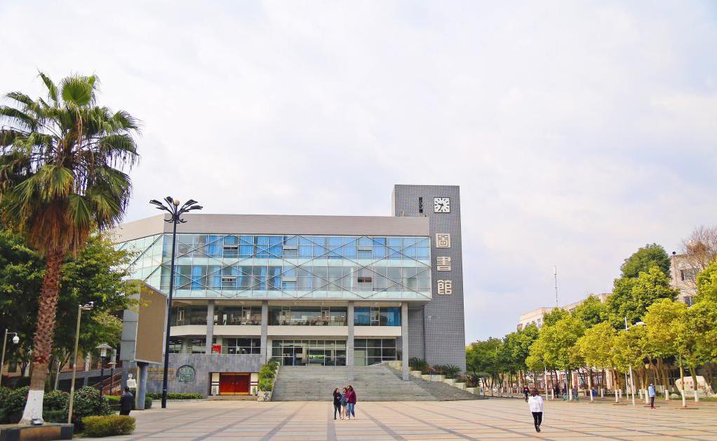 成都农业科技职业学院2021单招线,农业科技职业学院录取分数线