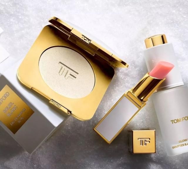 用名创优品买化妆品,用名创优品的眼影化妆