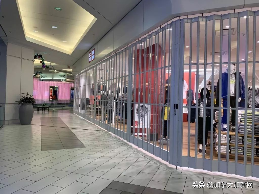 黑五狂抢开始!机场outlet堵爆温哥华华人凌晨排队全买疯了