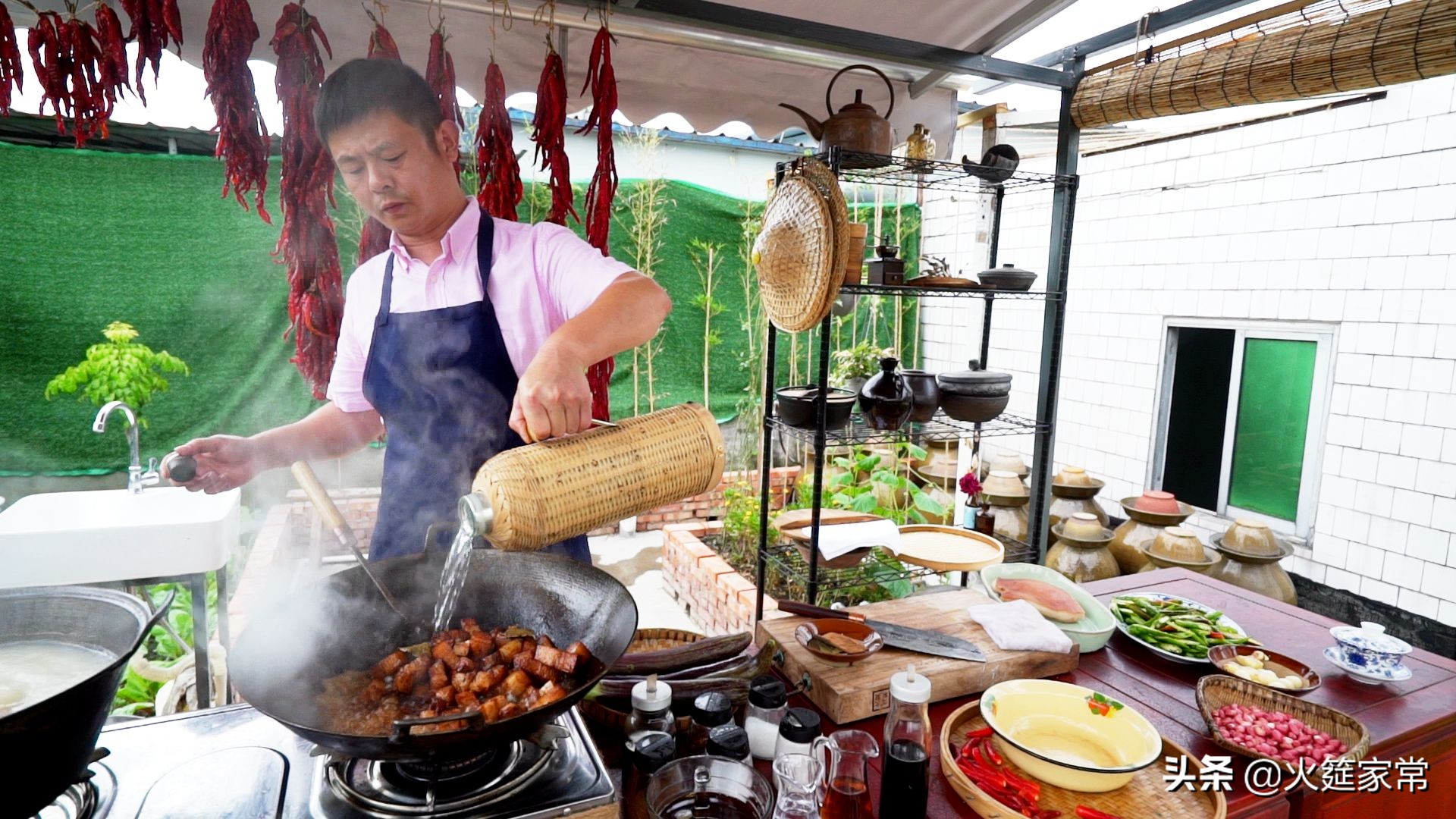 火哥教你做菜,红烧肉怎么做得软烂肥而不腻呢