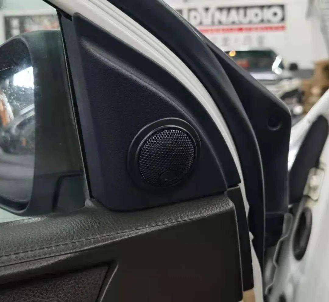 致炫jbl喇叭,致炫改jbl