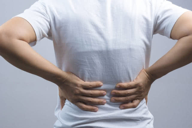 肾功能差的人有三个标志比较明显,肾功能弱的人性格