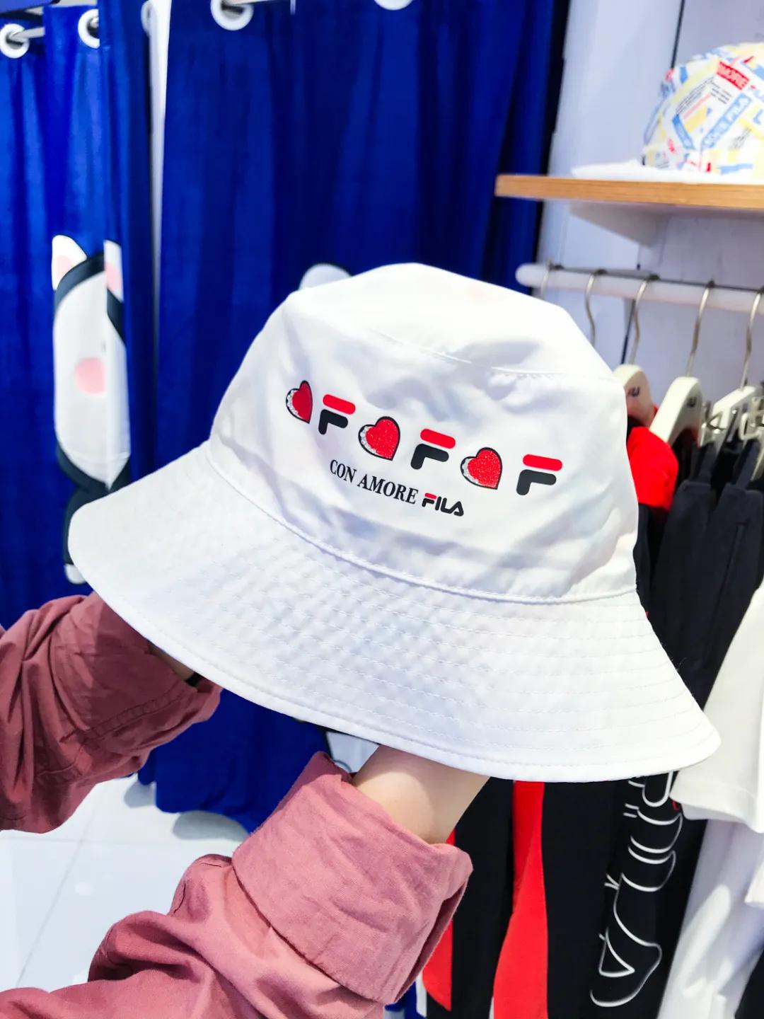 出游必备的儿童防晒帽啷个选？成都市面上17款儿童帽测评来了