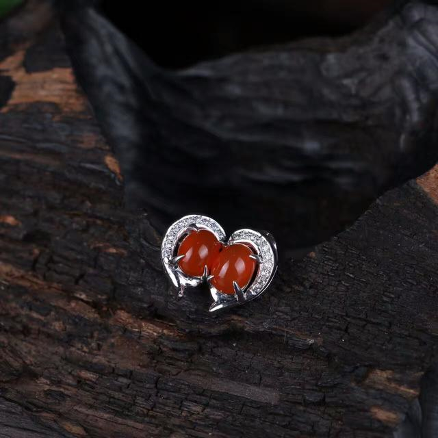 佩戴南红玛瑙有什么讲究,戴南红戒指的禁忌