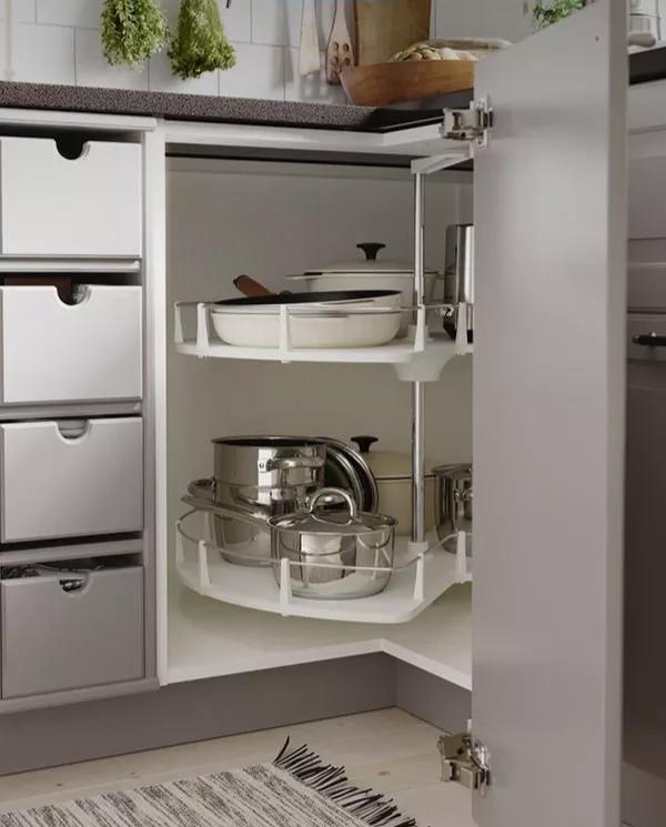 吊柜磕头，台面过高？厨房照此装50年不用换，第二种方案更重要