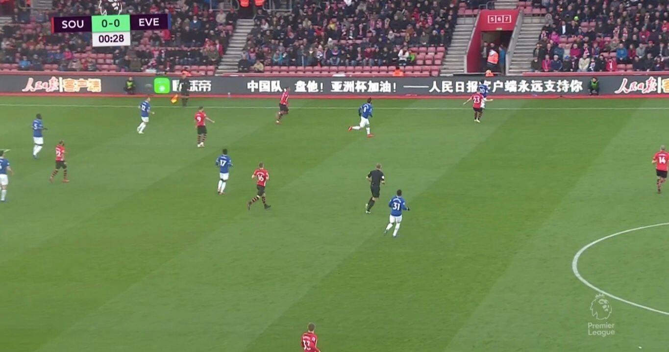 中国球迷为国足助威视频,中国球迷为国足助威震撼视频