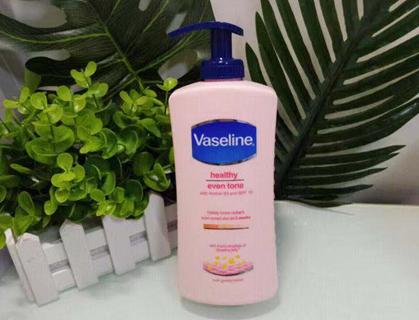 女士身体乳止痒干燥保湿秋冬,冬天干燥哪款女士身体乳比较好