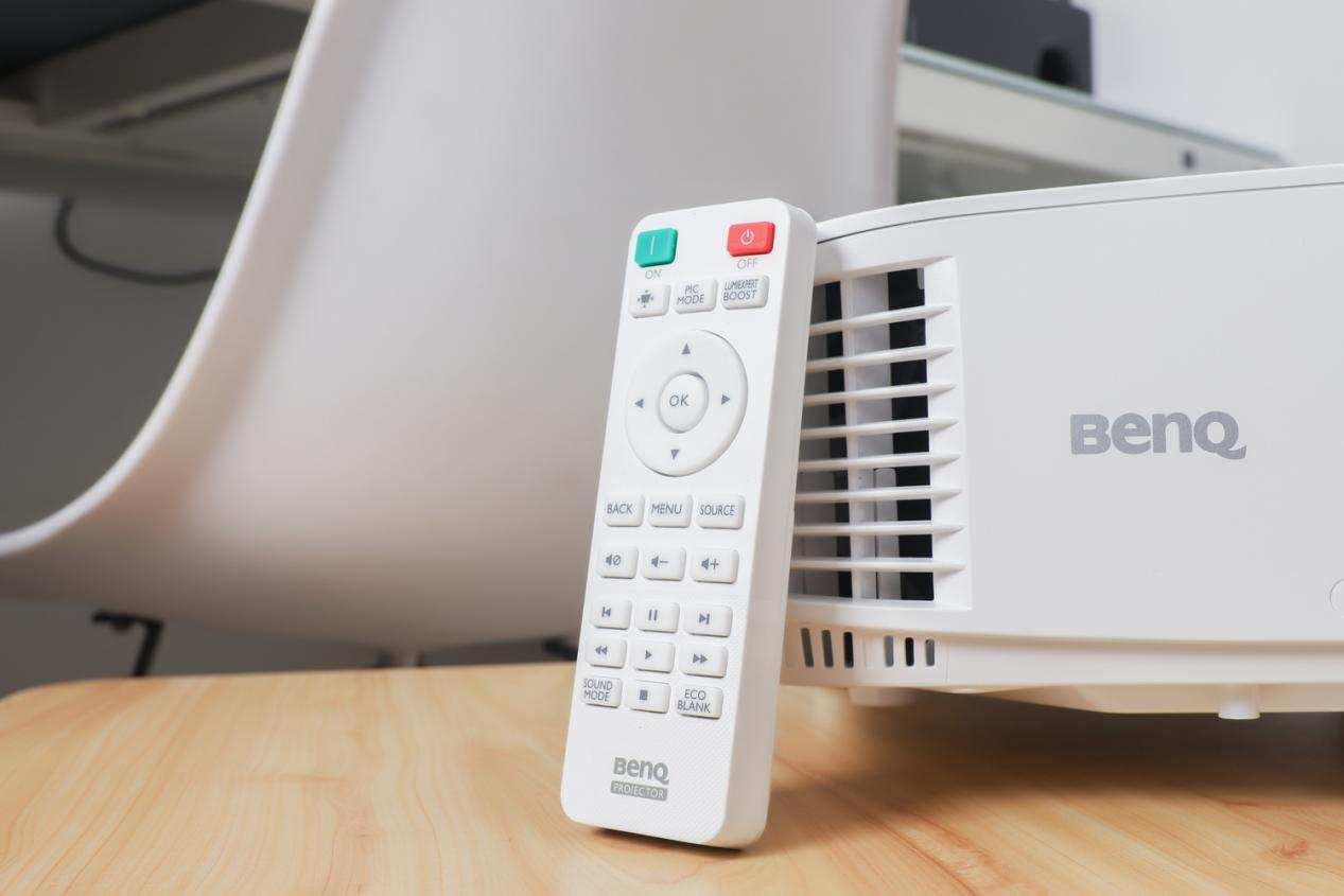 明基7539投影仪好吗,明基eh7941投影仪