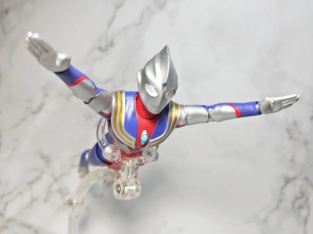 光的继承者图片,shf系列迪迦奥特曼开箱视频