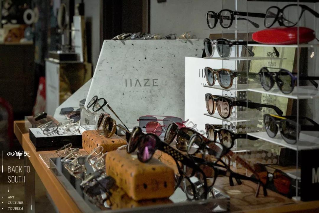 潮牌眼镜店推荐,比较潮的眼镜店