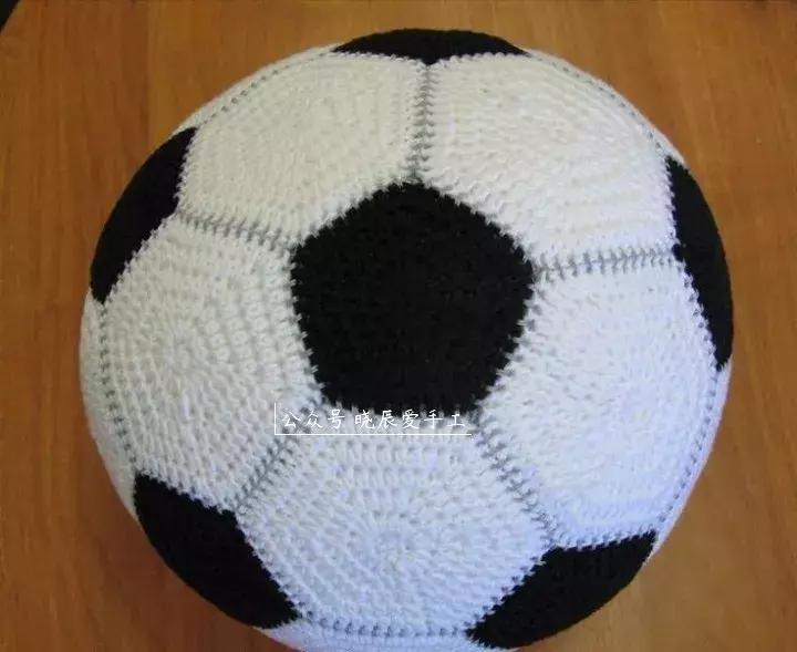 羽毛球钩针教程图解,钩针橄榄球教程