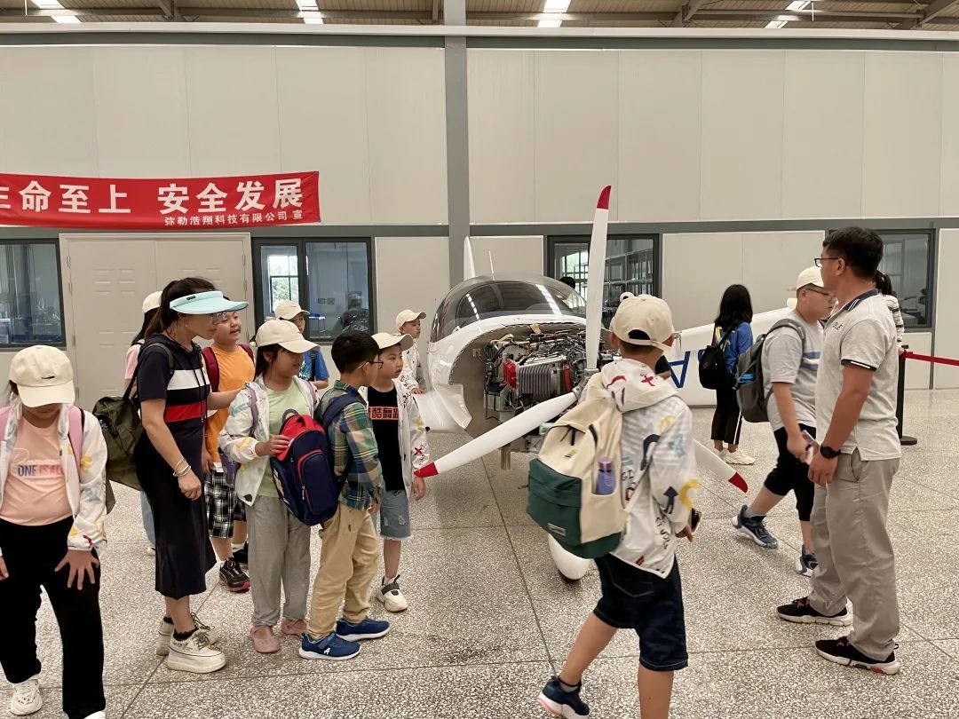 红河州青少年研学实践教育基地,蒙自研学基地教官