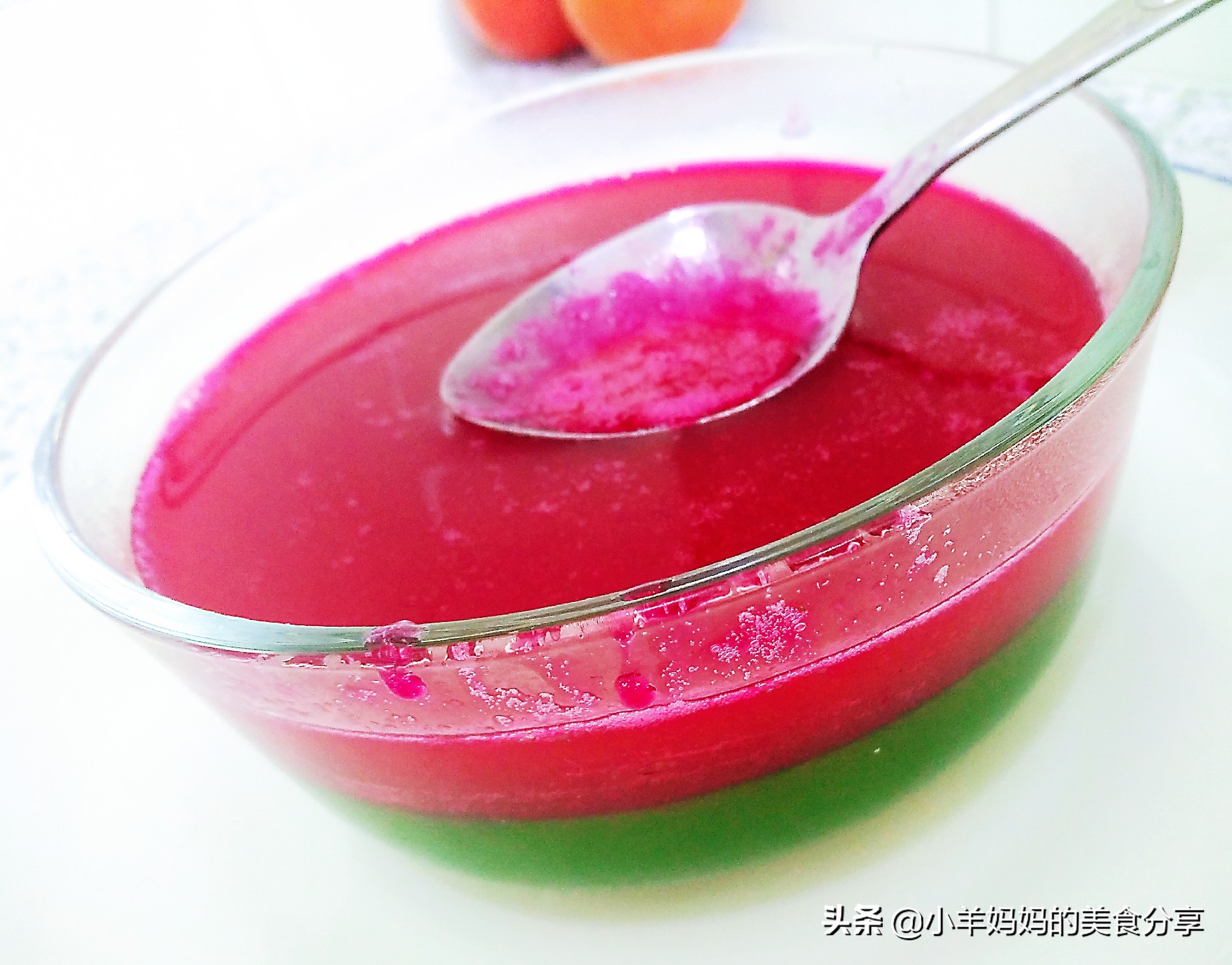 怎么在家做火龙果白凉粉,苹果凉粉火龙果凉粉