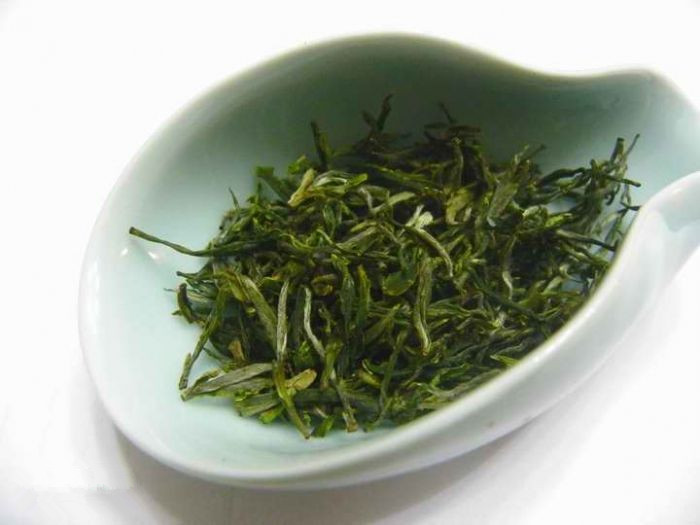 茶叶分类标准及各类名茶代表品种,六大茶类的基本知识和代表名茶