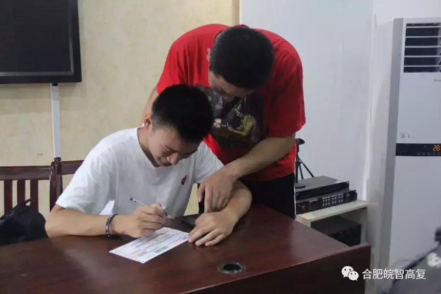 济南复读生档案放在哪里,复读生的档案如何处理山东