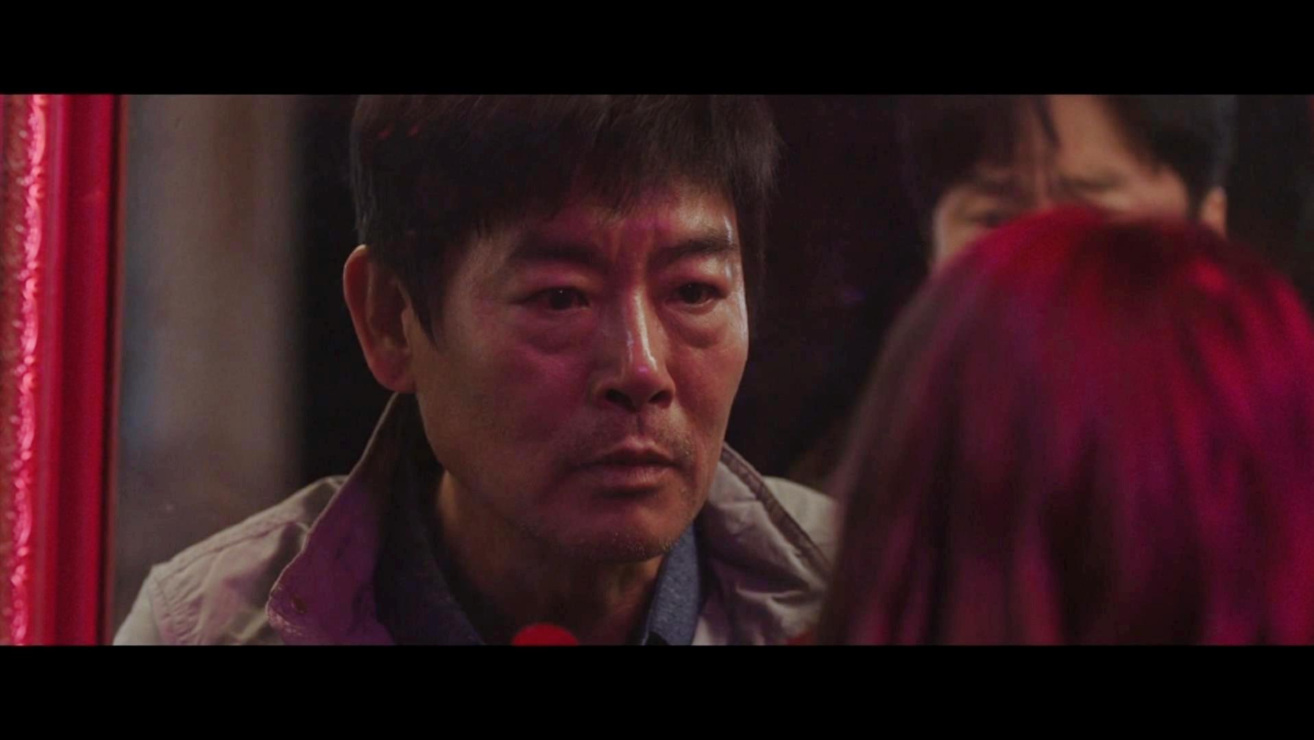 一上映就夺得韩国电影票房冠军，赶超《阿凡达》的纪录，不容错过