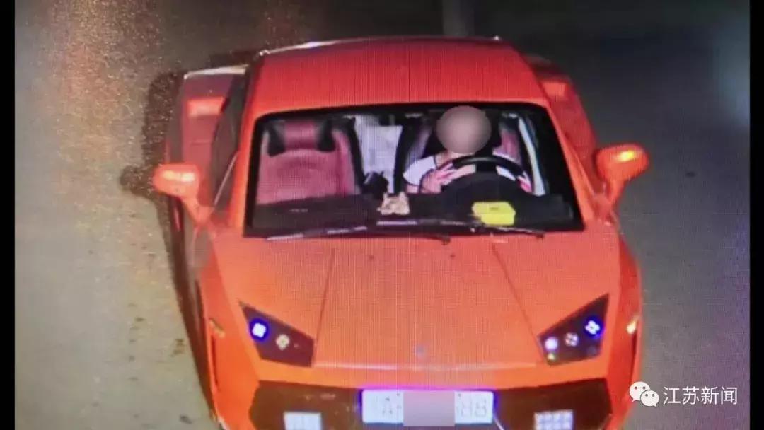 一女花15000买兰博基尼,一女子花了15000买了辆兰博基尼