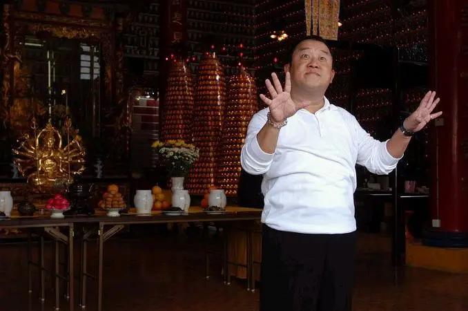 无间道刘德华梁朝伟经典对决,无间道刘德华更适合梁朝伟的角色