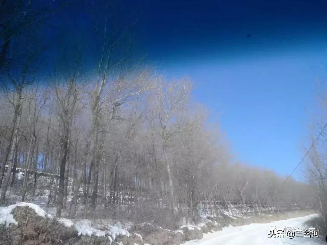 情暖杨崖集，乐动健身温暖山区送大爱