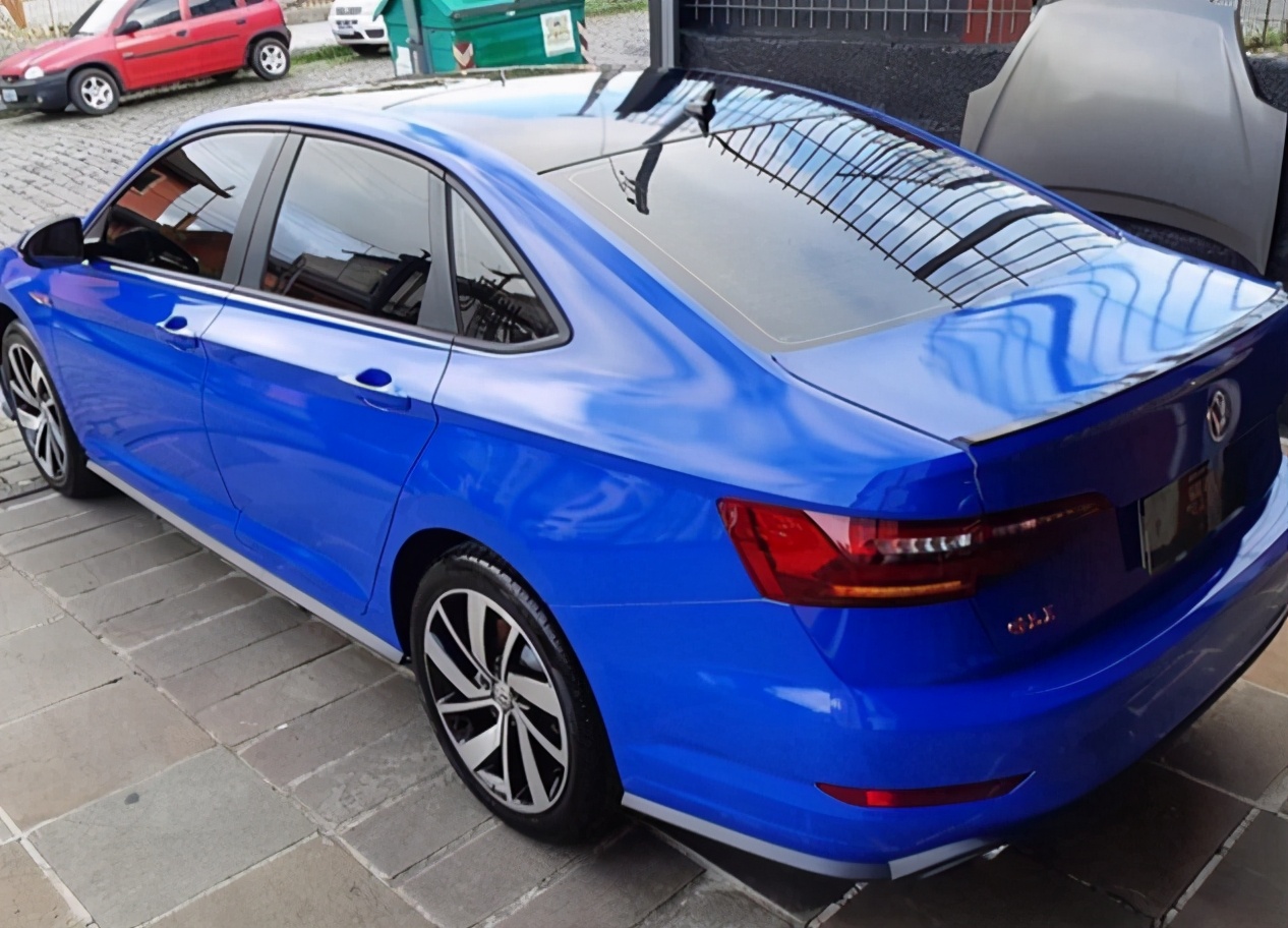 最新款本田思域和大众速腾对比,本田思域1.5t和速腾1.5哪个更好