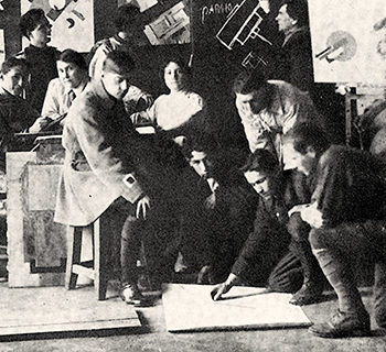 现代平面设计史包含了三个方面,现代设计简史中平面设计发展趋势