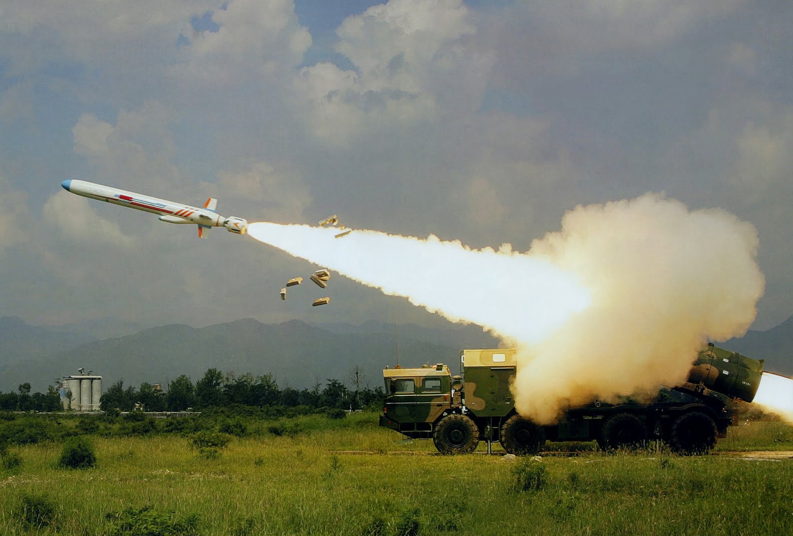 涓浗濡備綍搴斿缇庡浗閲嶈繑浜氬お鎴樼暐,缇庡浗鍥村牭鎴樼暐褰卞搷鍒嗘瀽