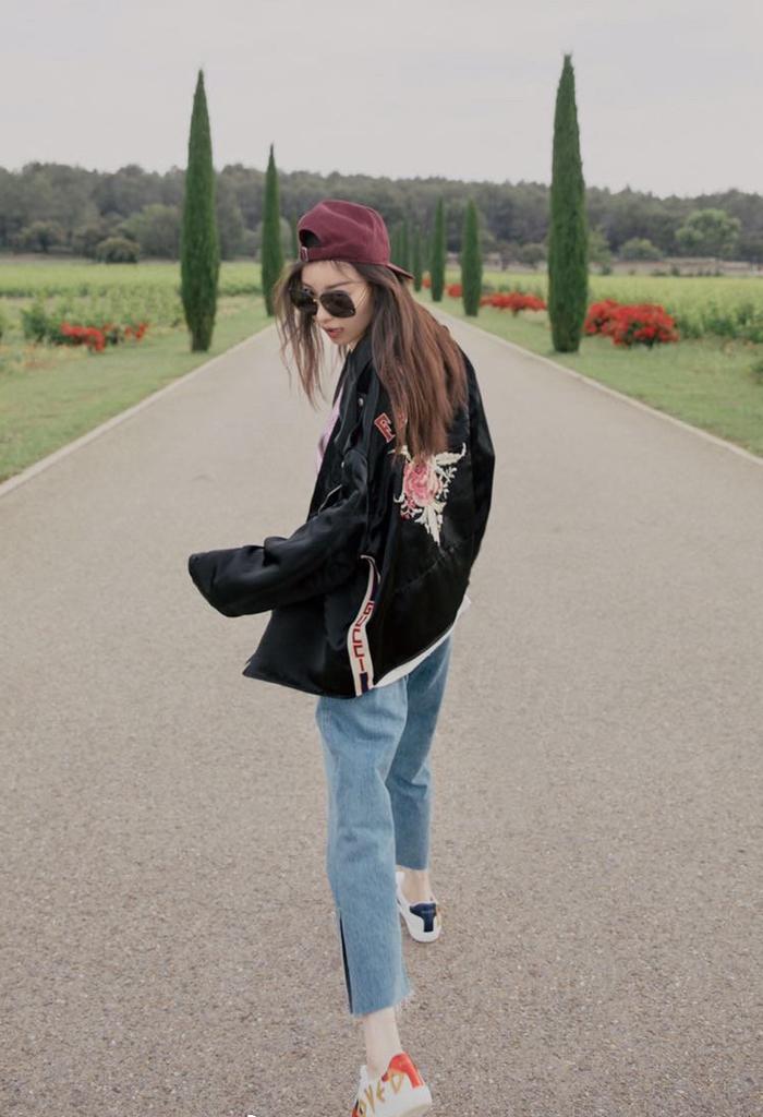 戴帽子脸大戴什么帽子,为什么有的人头型不适合戴帽子