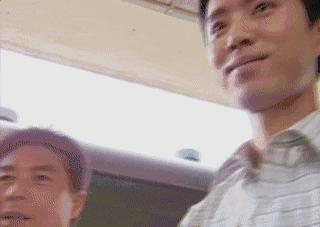 这年头的吻戏都这么激烈的么，嘴唇都是铁做的吧？