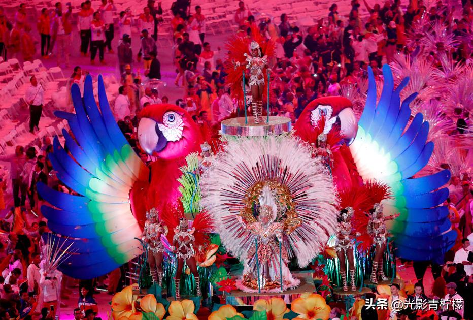 中央车站月台,中央汽车站