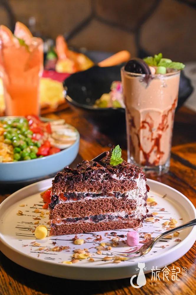 菜价“配不上”环境！秦皇岛冒出了一家“魔法餐厅”