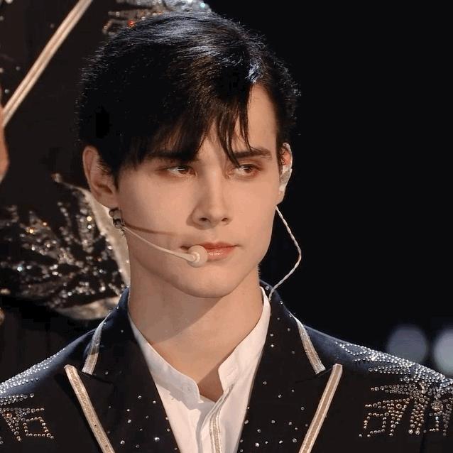 内娱开创第一人,内娱第一人现在是谁