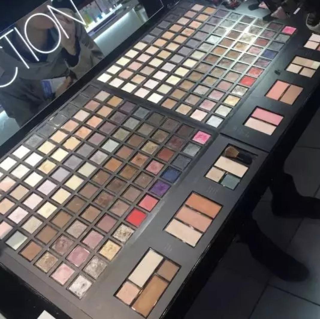 什么牌子的眼影好用又好看,什么牌子的眼影平价好用