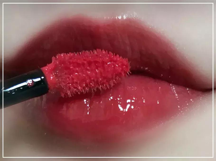 ysl320暖焰棕口红和321哪个更好看,ysl口红大概多重