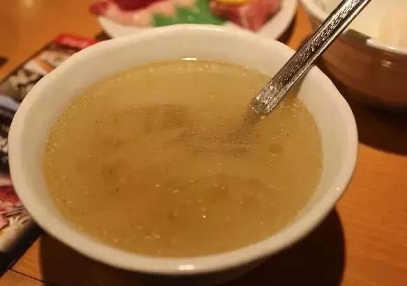 从味蕾上享受北海道的独特美食,重拾味蕾北海道香脆牛乳威化饼