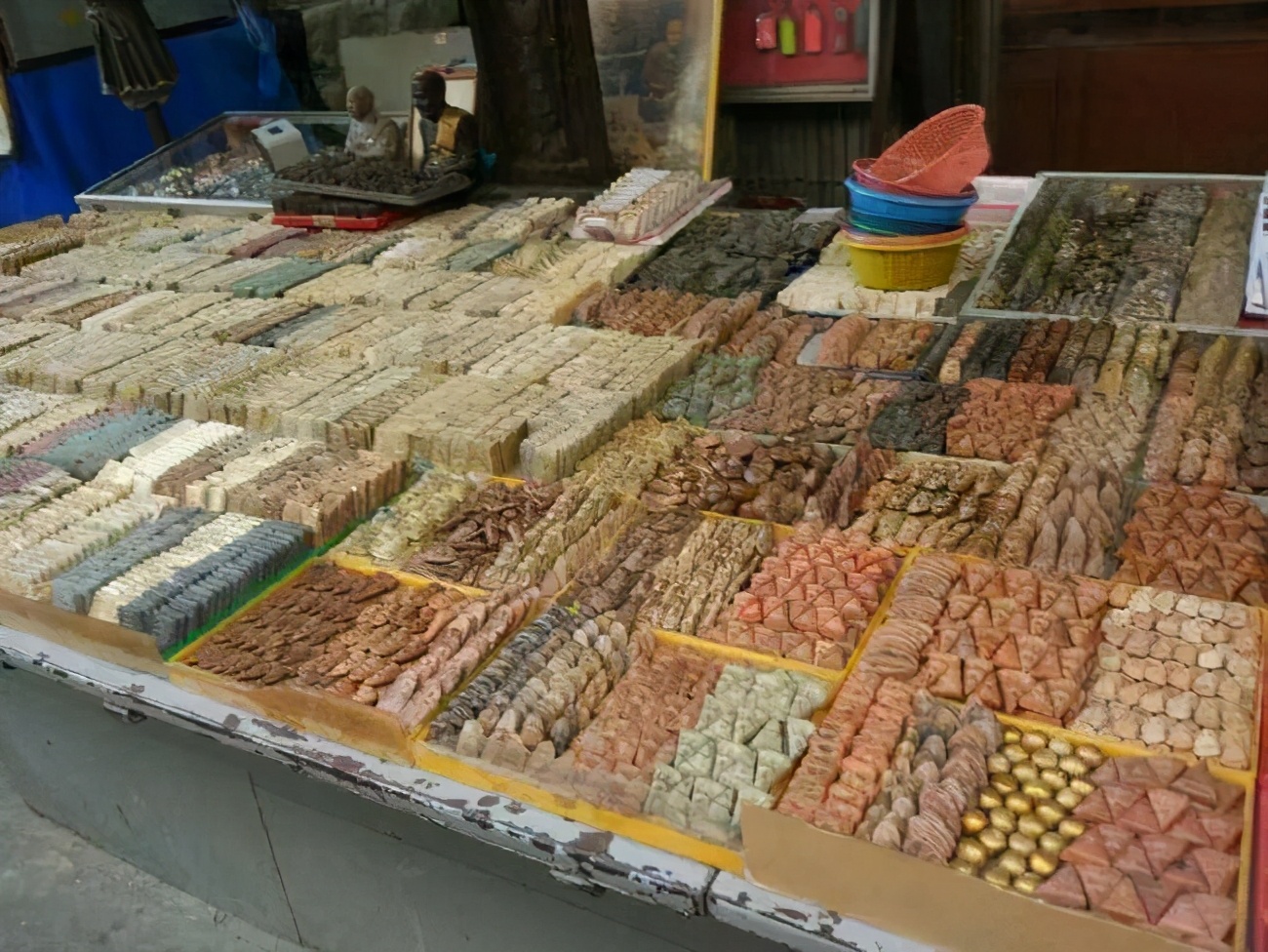 假货卖给了贪便宜的人,泰国卖假货骗局