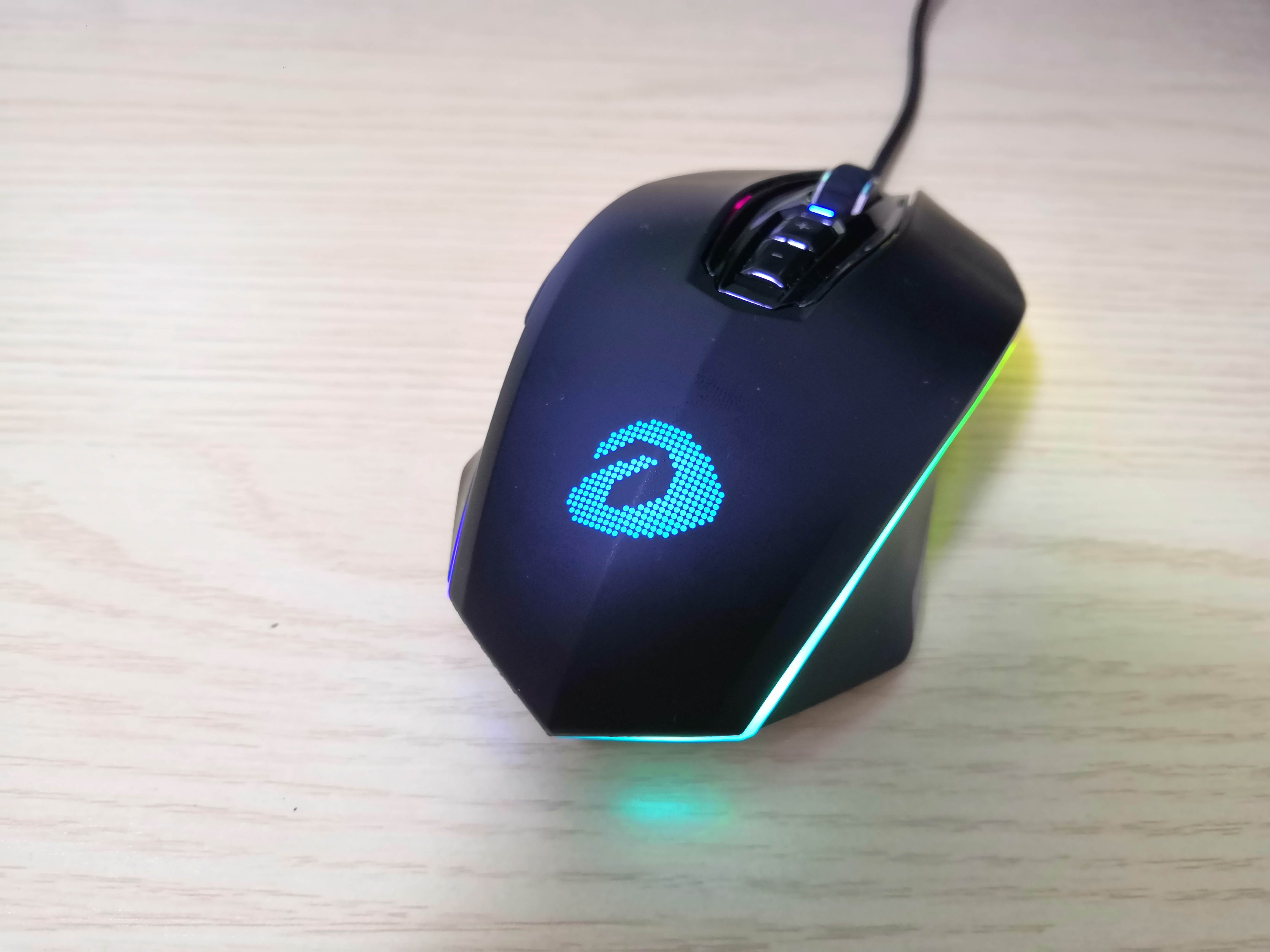 国产有线游戏鼠标测评,国货电竞鼠标推荐