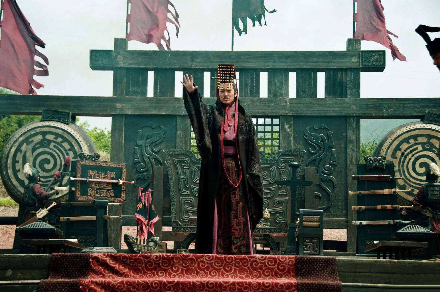 孙权称帝后未追谥周瑜,是因为太无情了?尴尬的帝位令其无法追谥