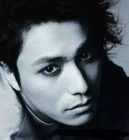 画眼线简单好看,画眼线要不要画下眼线