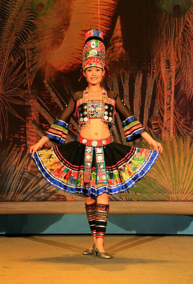 西双版纳旅游攻略最新详细,西双版纳旅游高端攻略