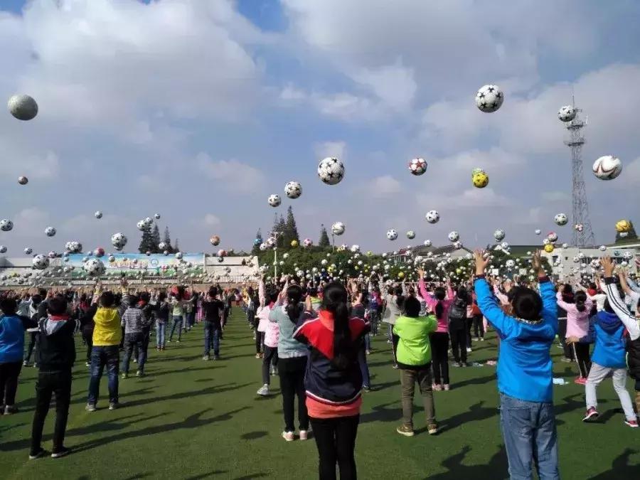 小学女足世界杯,厉害的小学女足