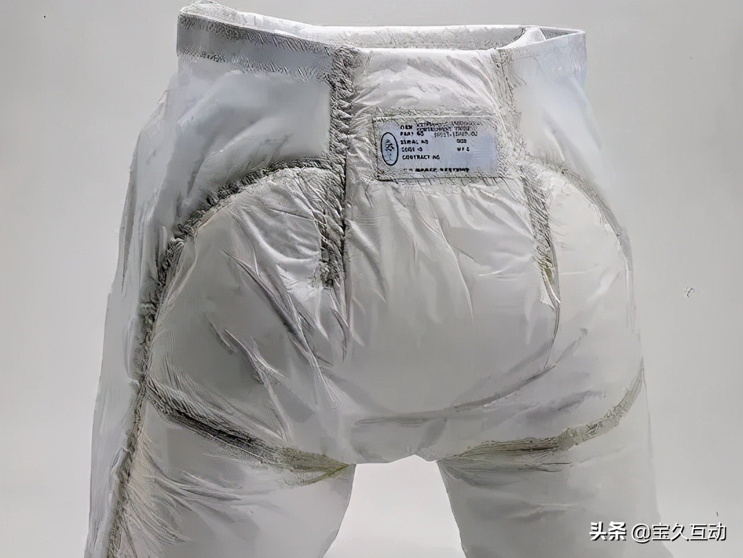 有味道的推文|揭秘太空时代的“排泄”指南