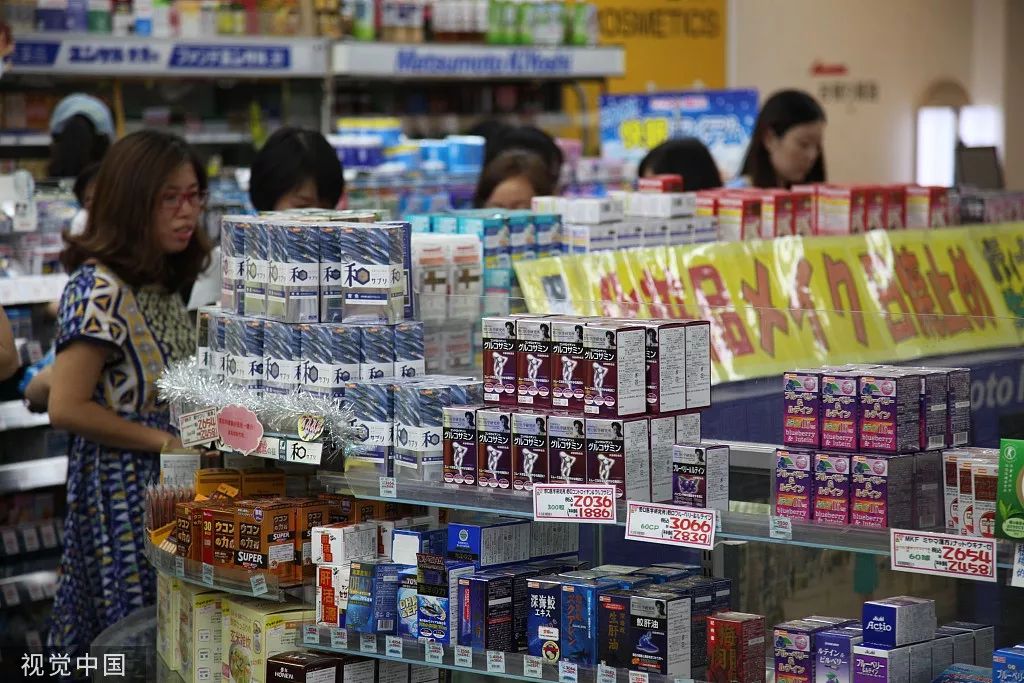 所有女生！打造爆款的“演员”已就位，代购又来收智商税喽