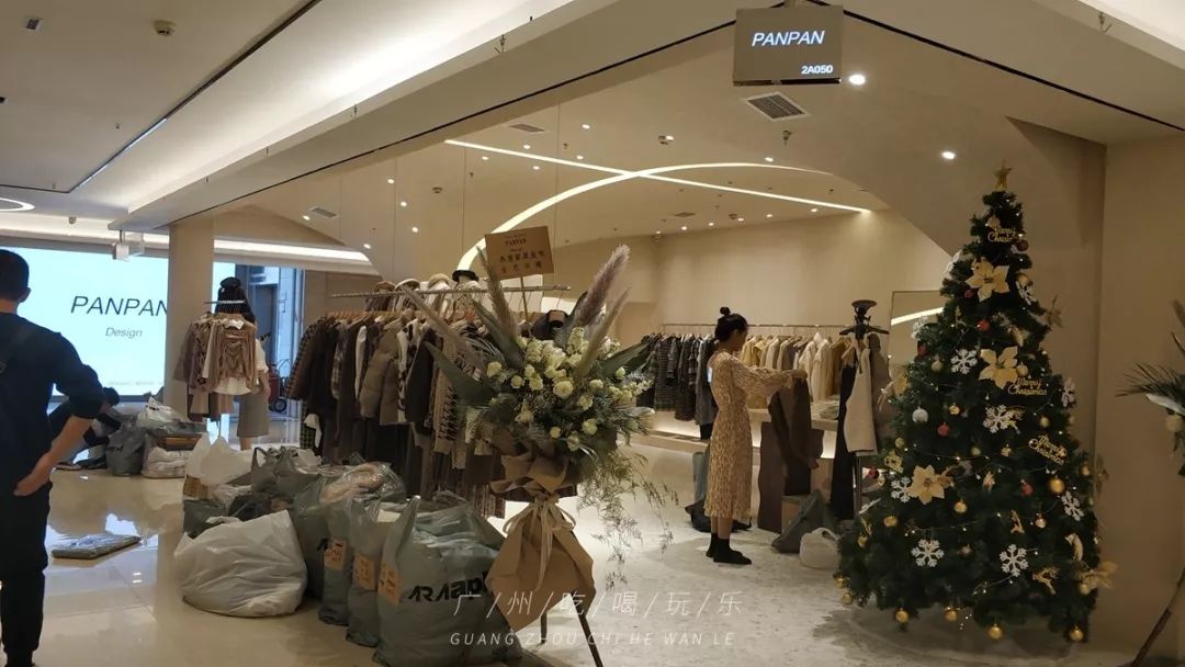 韩国东大门档口服装批发市场图片,韩国东大门服装批发有几个大楼