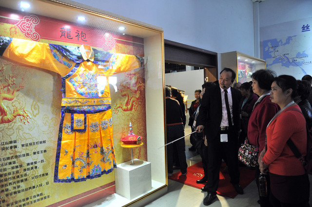 桑蚕丝布料中的姆米是什么意思,桑蚕丝中的姆米是什么意思