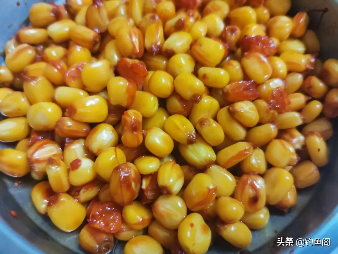 野生草鱼打窝用什么饵料,野生大草鱼怎么钓