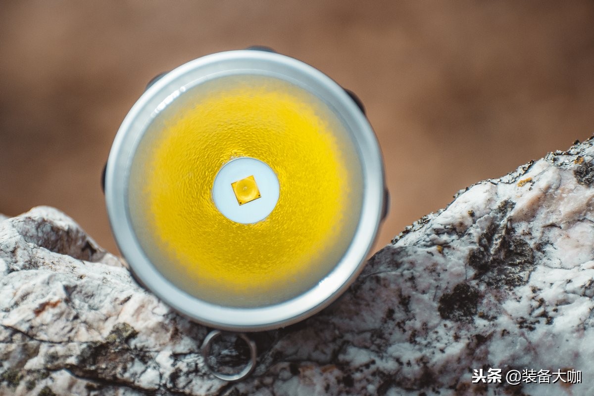 防身手电筒远射5000米,防身远射强光手电