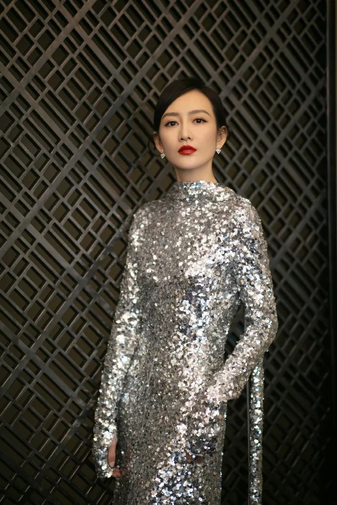 王鸥惊艳瞬间,王鸥出场惊呆全场视频