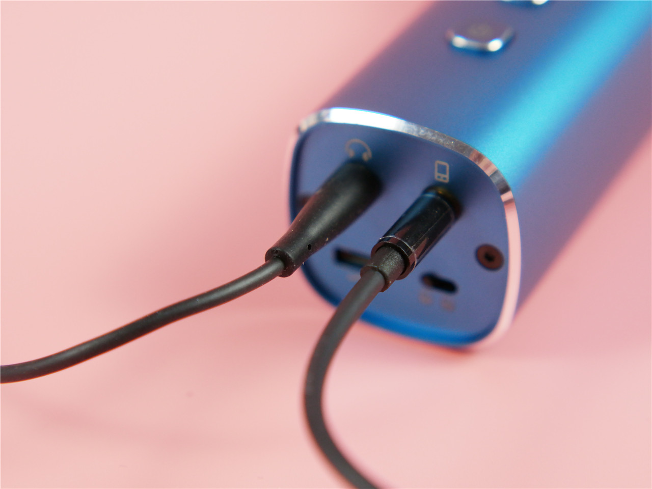 唱吧麦克风aqua锦鲤版使用方法,唱吧q3麦克风怎么调节音效