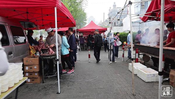 结棍！浦东版的“小*疆新**”美食一条街，让全上海人都羡慕