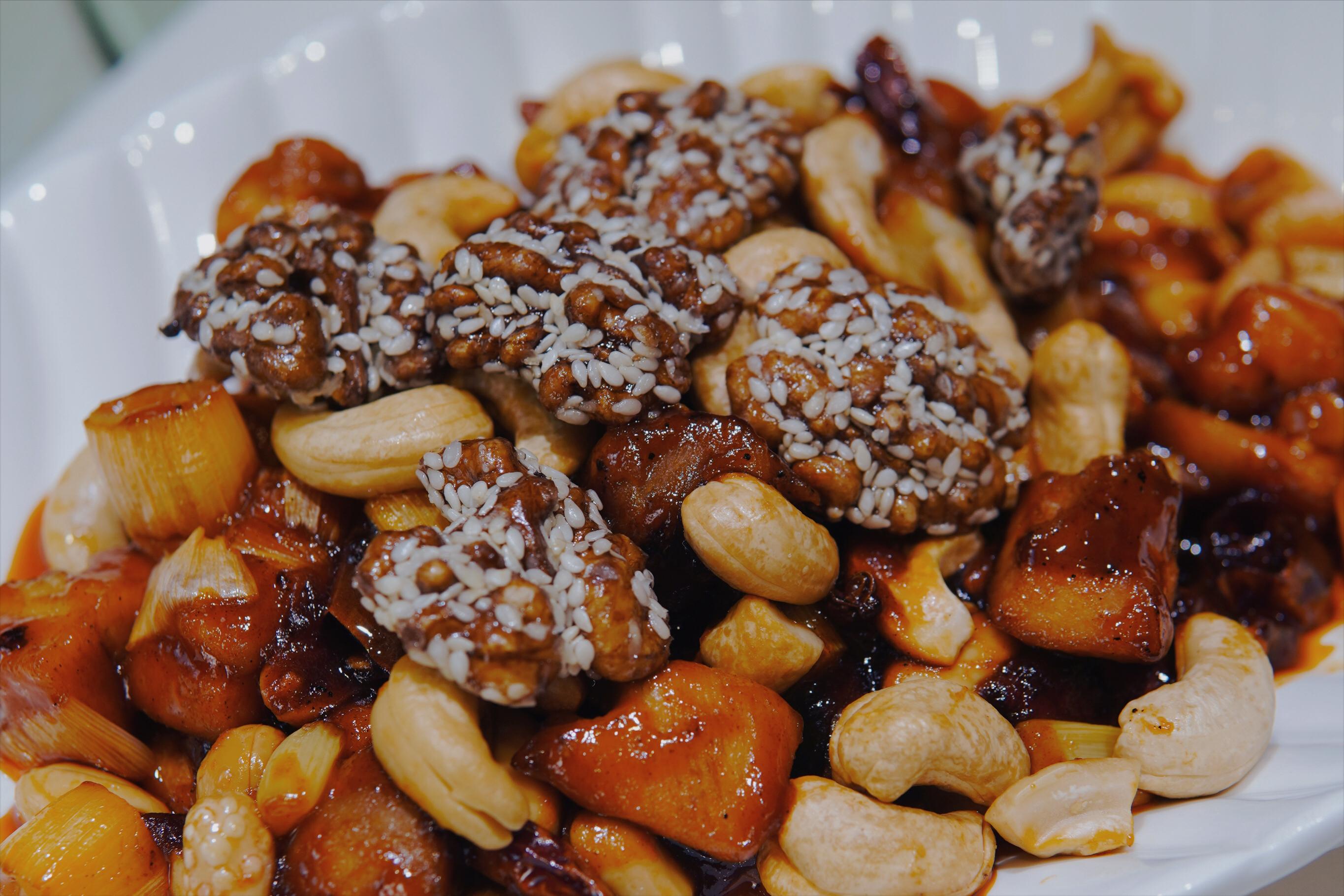 来北京必须要吃的烤鸭店叫什么,北京吃烤鸭哪里最合适